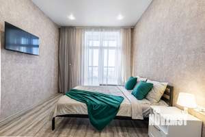 1-к квартира, посуточно, 39м2, 18/21 этаж