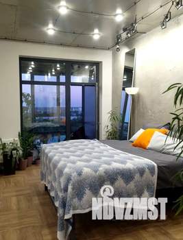 Студия квартира, посуточно, 43м2, 16/23 этаж