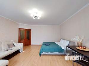 1-к квартира, посуточно, 47м2, 5/10 этаж