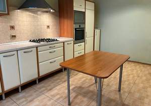 1-к квартира, на длительный срок, 65м2, 4/5 этаж