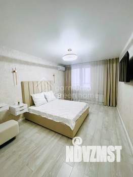 1-к квартира, посуточно, 52м2, 3/18 этаж