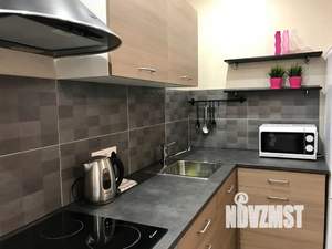 1-к квартира, посуточно, 40м2, 6/12 этаж