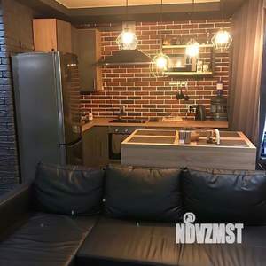 1-к квартира, посуточно, 38м2, 1/1 этаж