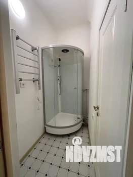 Студия квартира, посуточно, 100м2, 1/9 этаж