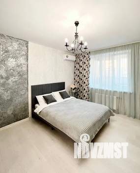 1-к квартира, посуточно, 44м2, 13/16 этаж