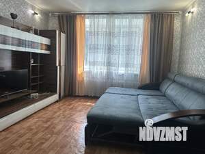 1-к квартира, посуточно, 40м2, 2/10 этаж