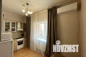 1-к квартира, посуточно, 40м2, 6/10 этаж