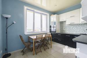 2-к квартира, вторичка, 61м2, 16/19 этаж