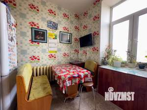 3-к квартира, вторичка, 63м2, 5/5 этаж