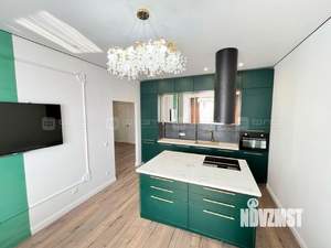 4-к квартира, вторичка, 107м2, 7/23 этаж