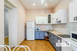 3-к квартира, вторичка, 107м2, 1/14 этаж