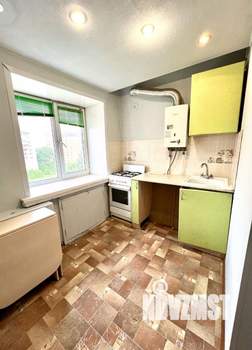 3-к квартира, вторичка, 58м2, 5/5 этаж