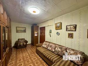 2-к квартира, вторичка, 42м2, 1/5 этаж