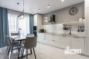 3-к квартира, вторичка, 107м2, 2/10 этаж