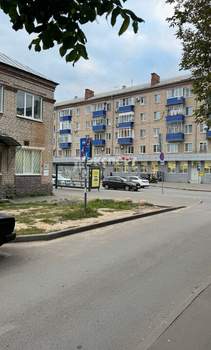 2-к квартира, вторичка, 40м2, 3/5 этаж