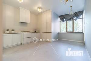 2-к квартира, вторичка, 84м2, 3/5 этаж