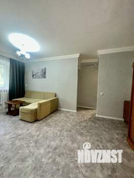 2-к квартира, вторичка, 42м2, 2/5 этаж