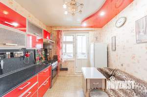 3-к квартира, вторичка, 68м2, 8/10 этаж