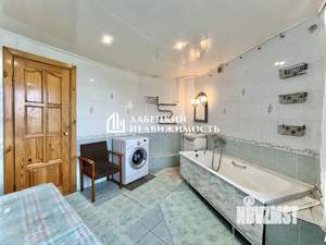 4-к квартира, вторичка, 113м2, 9/9 этаж