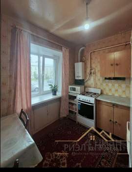 2-к квартира, вторичка, 44м2, 1/5 этаж