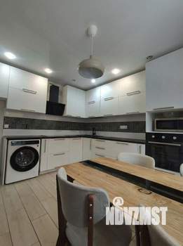 3-к квартира, вторичка, 72м2, 7/19 этаж