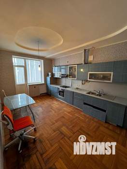 4-к квартира, вторичка, 159м2, 4/6 этаж