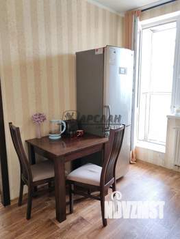 6-к квартира, вторичка, 42м2, 6/9 этаж