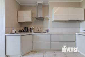 2-к квартира, вторичка, 65м2, 9/16 этаж