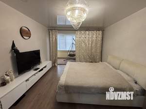 2-к квартира, вторичка, 56м2, 1/10 этаж