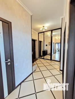 2-к квартира, вторичка, 68м2, 12/19 этаж