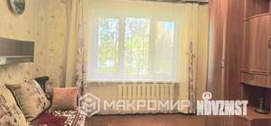 2-к квартира, вторичка, 37м2, 1/5 этаж