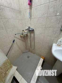 3-к квартира, вторичка, 63м2, 1/10 этаж