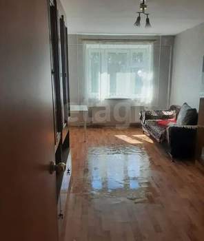 2-к квартира, вторичка, 64м2, 3/10 этаж