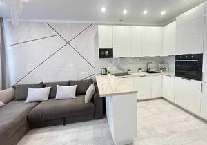 3-к квартира, вторичка, 105м2, 14/23 этаж