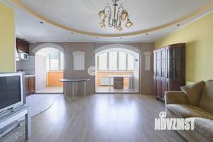 2-к квартира, вторичка, 57м2, 10/14 этаж