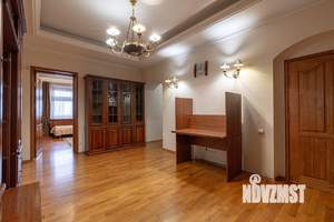 3-к квартира, вторичка, 113м2, 8/14 этаж