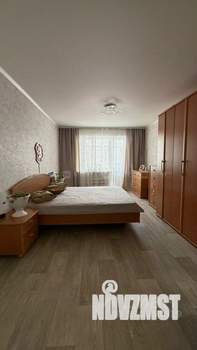 4-к квартира, вторичка, 83м2, 1/9 этаж