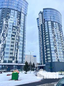 3-к квартира, вторичка, 103м2, 18/23 этаж