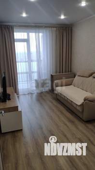 1-к квартира, вторичка, 42м2, 14/19 этаж