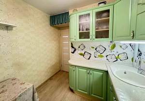 3-к квартира, вторичка, 52м2, 1/14 этаж