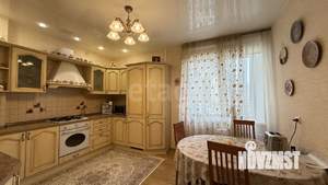 3-к квартира, вторичка, 104м2, 6/9 этаж