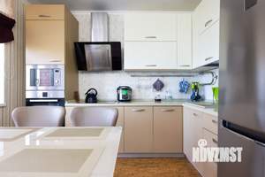 3-к квартира, вторичка, 70м2, 7/16 этаж