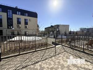 2-к квартира, вторичка, 56м2, 1/4 этаж