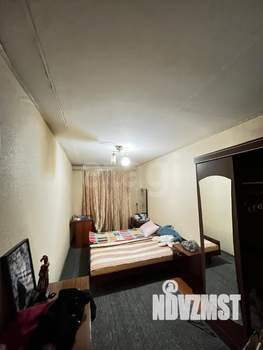 3-к квартира, вторичка, 61м2, 1/5 этаж