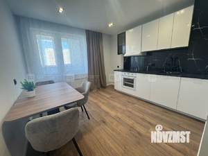 2-к квартира, вторичка, 64м2, 13/18 этаж