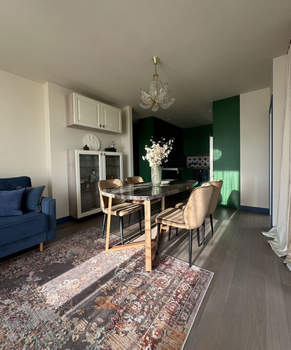 3-к квартира, вторичка, 68м2, 3/25 этаж