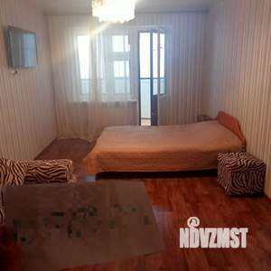 1-к квартира, вторичка, 53м2, 5/10 этаж
