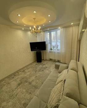 2-к квартира, вторичка, 33м2, 1/12 этаж