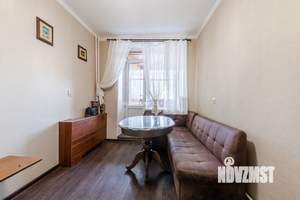 4-к квартира, вторичка, 104м2, 5/6 этаж