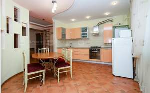 3-к квартира, вторичка, 110м2, 2/10 этаж